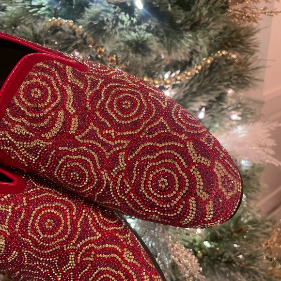 Red Suede Rhinestones Slip on Fiesso - Picture 6 of 9